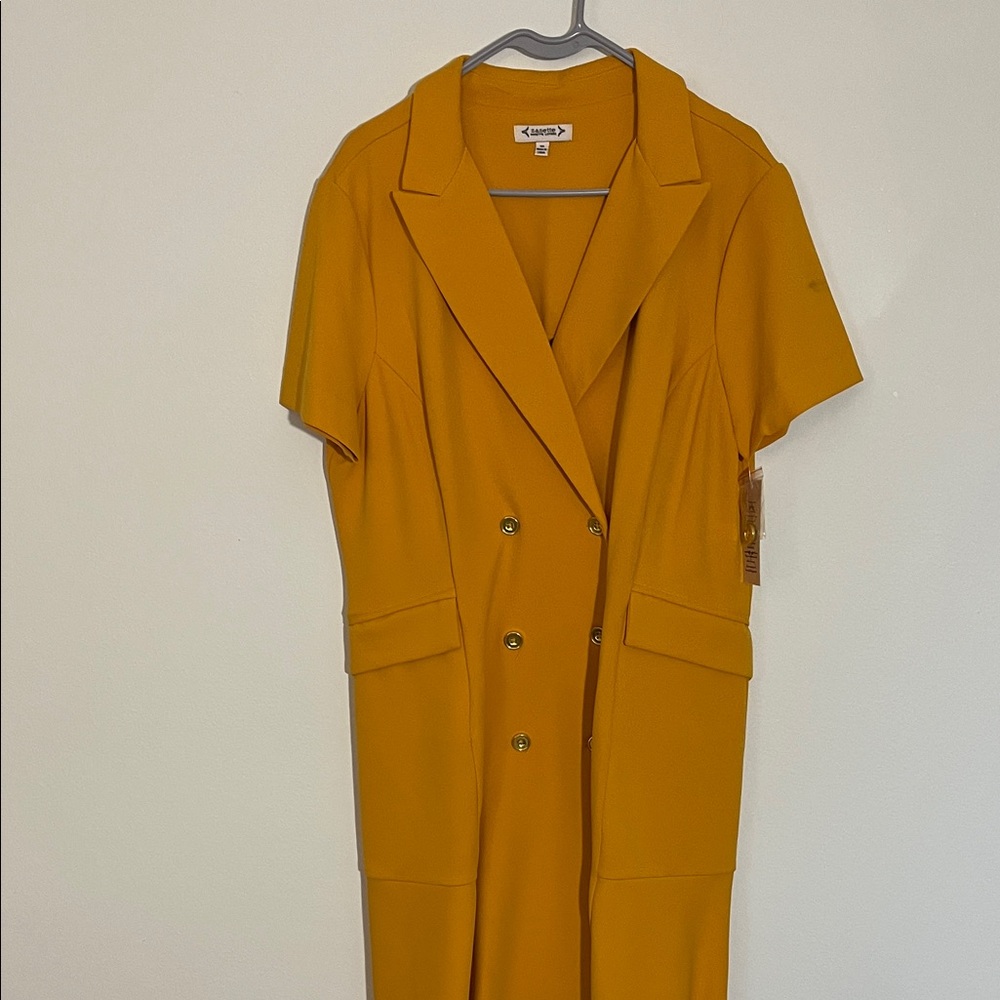 NANETTE BY NANETTE LEPORE Double-Breasted Short-Sleeve Blazer Dress in Mustard